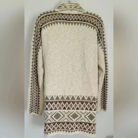 Lucky Brand Cardigan Sweater Womens Size M Jacquard Knit Aztec Geometric print - Picture 3 of 11